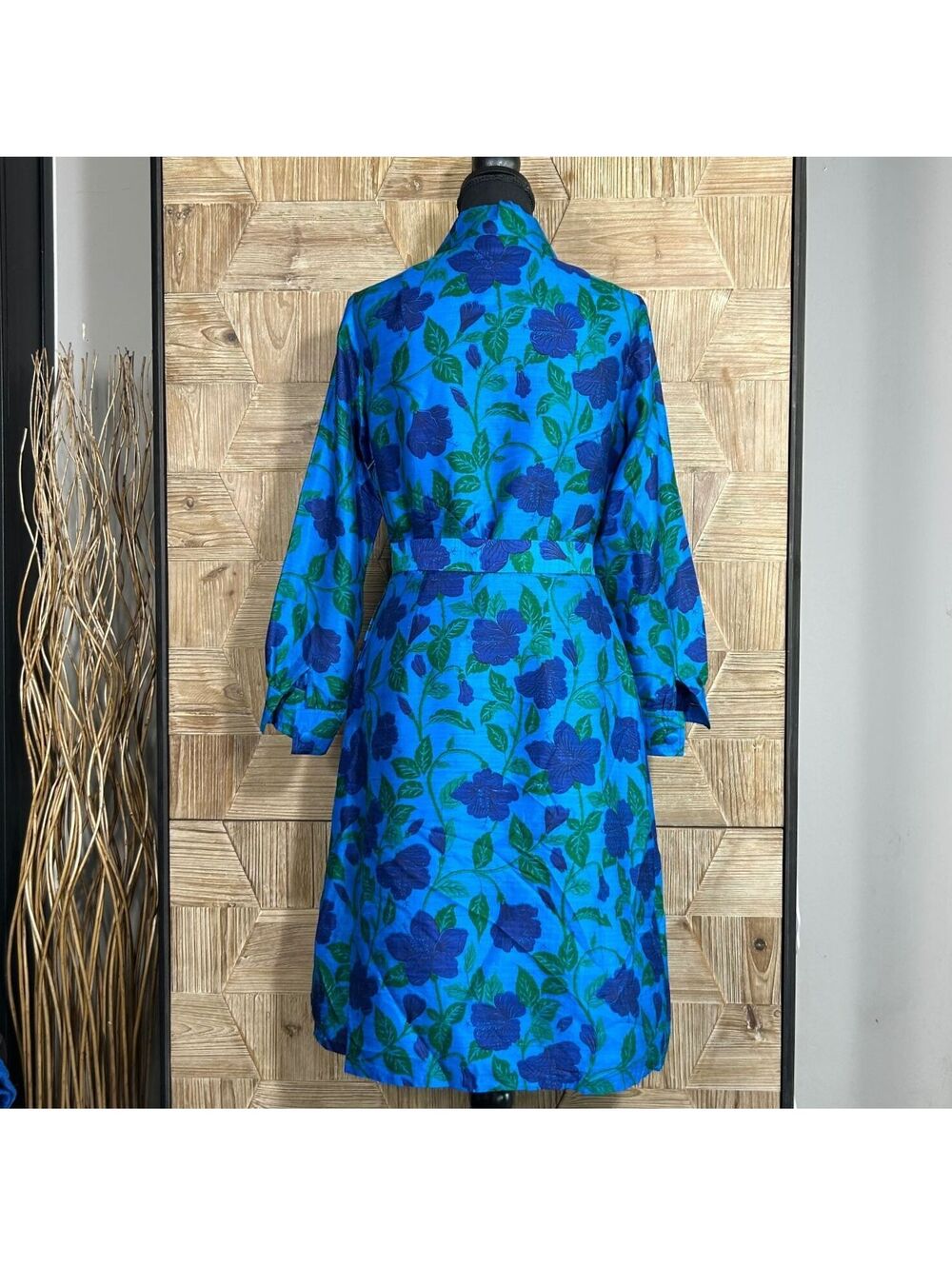 Vintage 70s Retro Silk Long Sleeve Belted Shirt Dress Blue Floral Midi S/M Mod - Picture 10 of 10